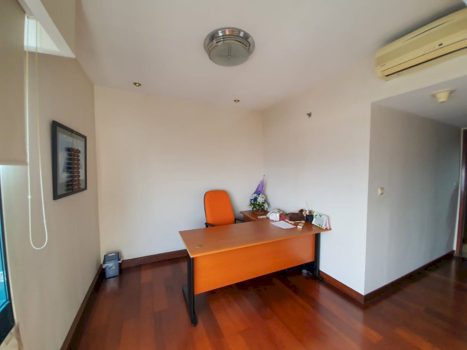 Taman Anggrek Condominium Unit Sudut 2BR City View Spesial Price