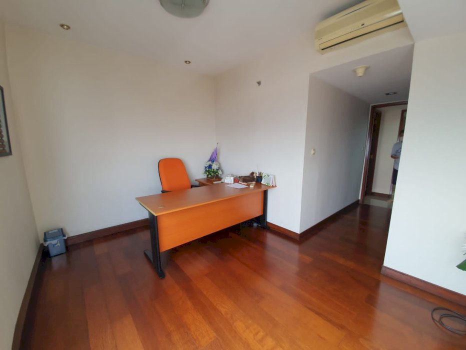 Taman Anggrek Condominium Unit Sudut 2BR City View Spesial Price