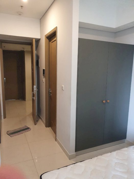 Dijual Taman Anggrek Residence Unit STUDIO POOL View Lantai Rendah