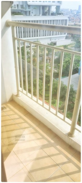 Dijual Medit 2 Unit 2BR Full Furnish City View Lantai Rendah