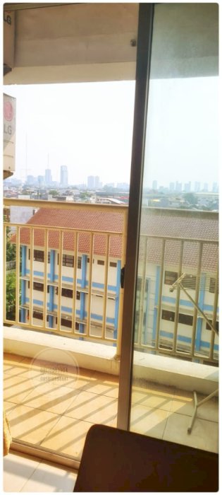 Dijual Medit 2 Unit 2BR Full Furnish City View Lantai Rendah