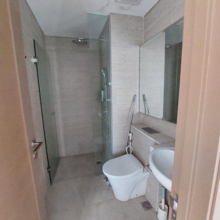 Dijual Taman Anggrek Residence Unit 2BR HARGA TERMURAH View CITY