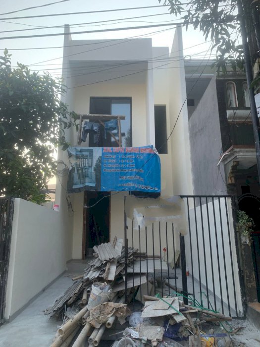 Dijual Rumah Minimalis Puri Permata Cipondoh