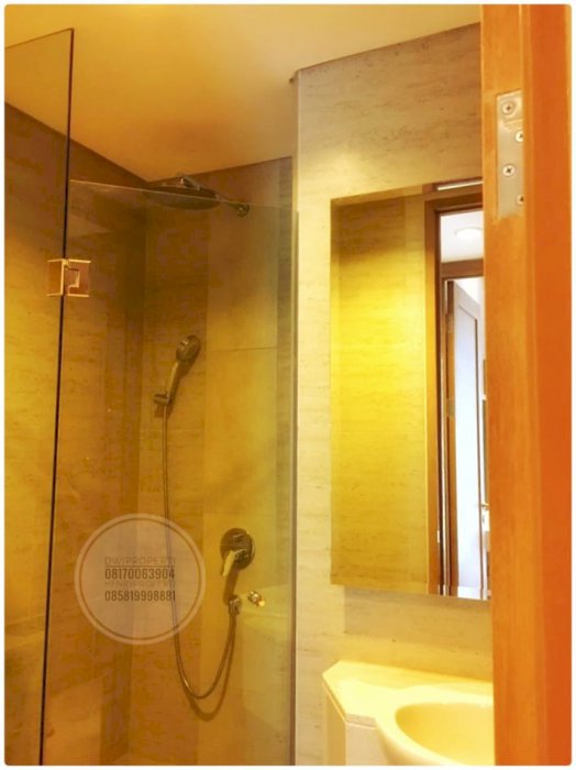 Taman Anggrek Residence Unit 2BR Low Fl Full Furnish Pool View