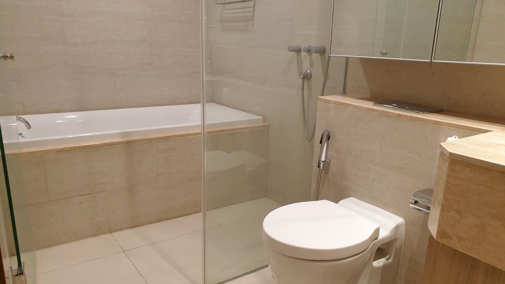 Taman Anggrek Residence Unit Condo 2+1BR Low Fl Full Furnish City View