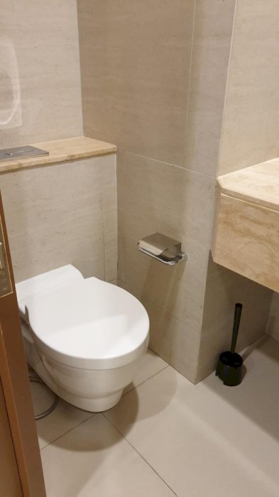 Taman Anggrek Residence Unit Condo 2+1BR Low Fl Full Furnish City View