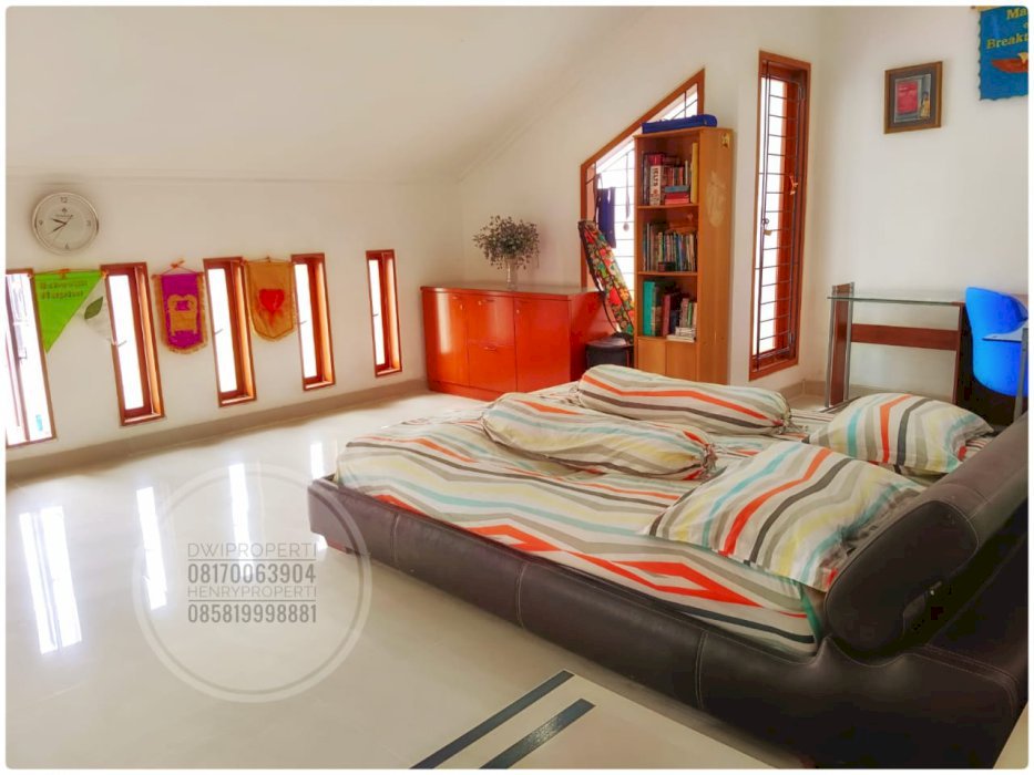 DIJUAL SEGERA RUMAH LUX 4 LANTAI DEKAT SUDIRMAN SEMANGGI - JAKARTA
