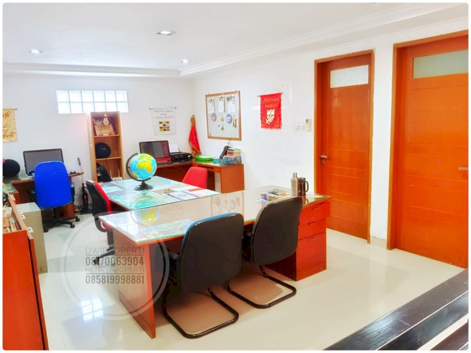 DIJUAL SEGERA RUMAH LUX 4 LANTAI DEKAT SUDIRMAN SEMANGGI - JAKARTA