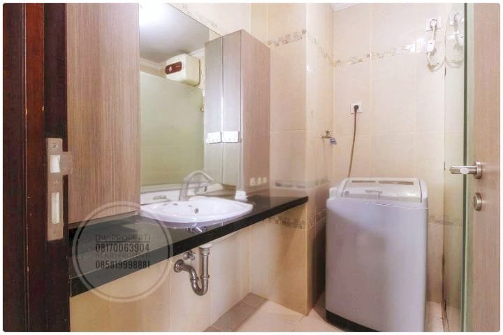 Disewa Central Park Res Unit 1BR Best View Full Furnish Mid Floor