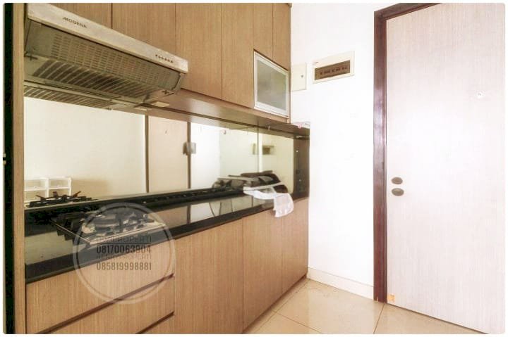 Disewa Central Park Res Unit 1BR Best View Full Furnish Mid Floor