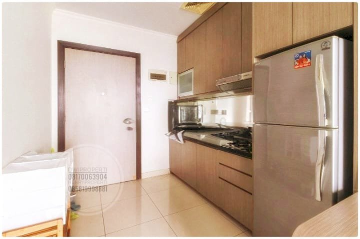 Disewa Central Park Res Unit 1BR Best View Full Furnish Mid Floor