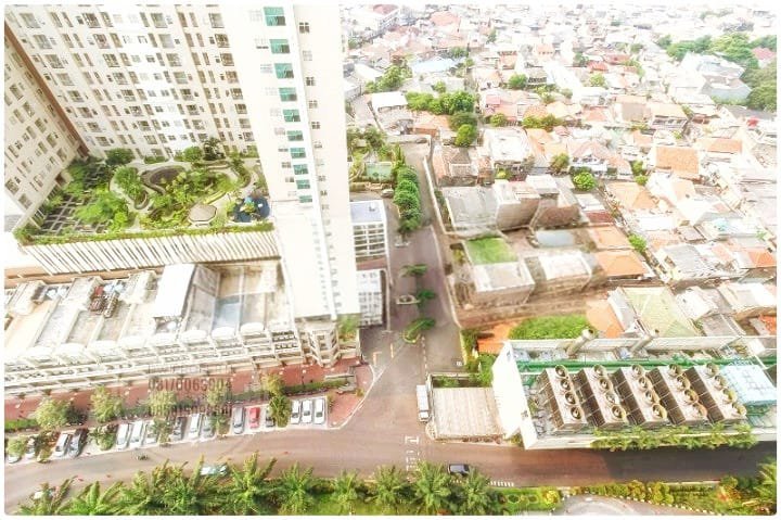 Disewa Central Park Res Unit 1BR Best View Full Furnish Mid Floor