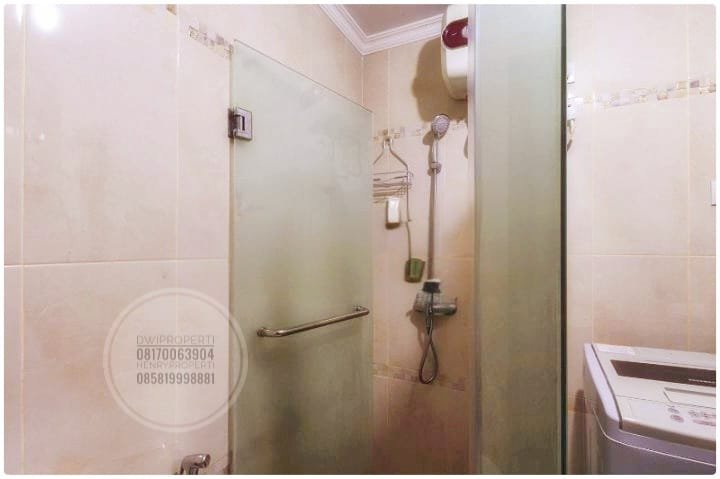 Disewa Central Park Res Unit 1BR Best View Full Furnish Mid Floor