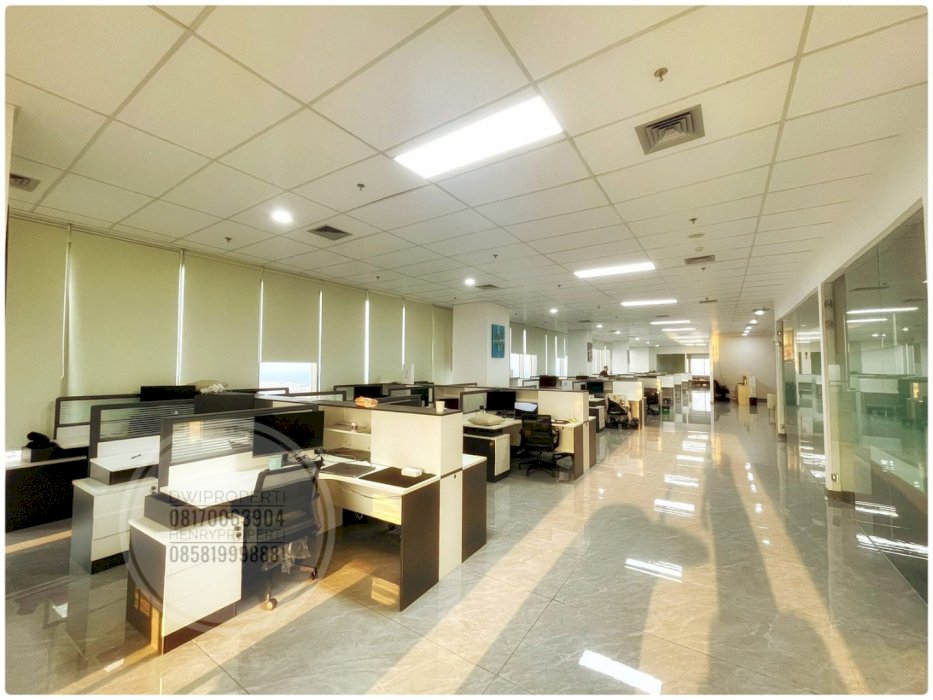 Disewa Office Gold Coast Full Furnish View Laut