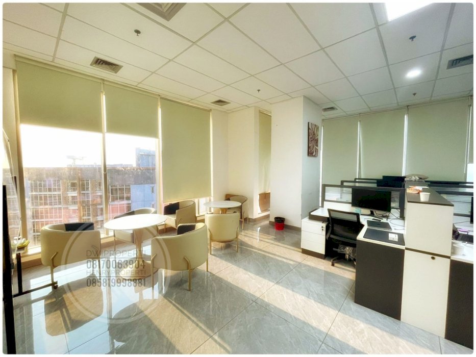Disewa Office Gold Coast Full Furnish View Laut