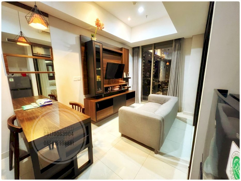 Dijual Taman Anggrek Residence BEST UNIT 1BR Pool View JARANG ADA