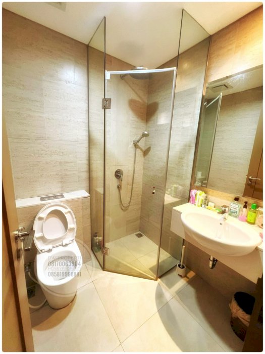 Dijual Taman Anggrek Residence BEST UNIT 1BR Pool View JARANG ADA