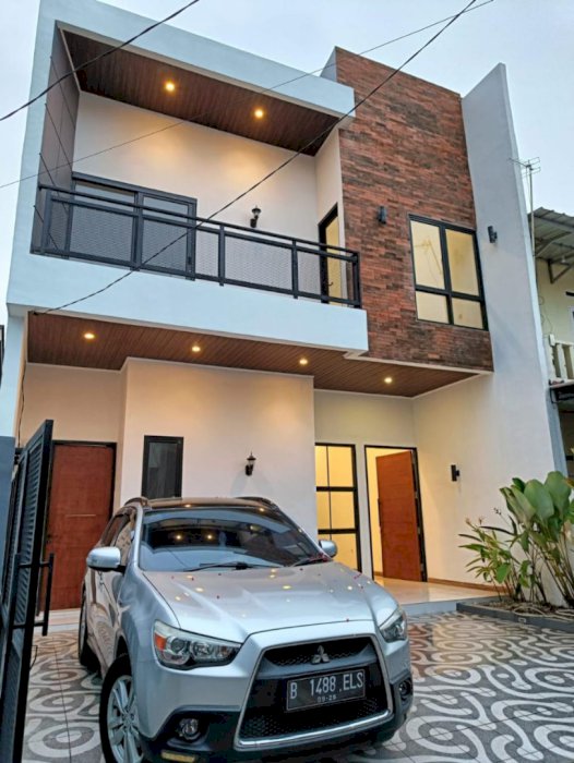 Rumah dijual ready dekat kampus,Tol di Jagakarsa Jakarta Selatan