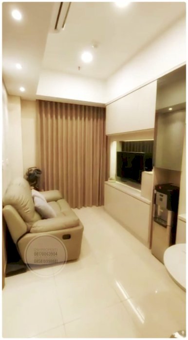 sewa Taman Anggrek Residence Unit 1BR High Full Renov Pool View