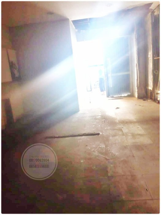 Disewa Rukan Hayam Wuruk Lokasi Strategis 5 lantai TANAH NGANTONG