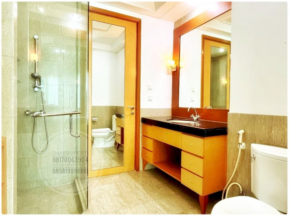 Pakubuwono Residence Dijual Cepat Best Price 2+1BR