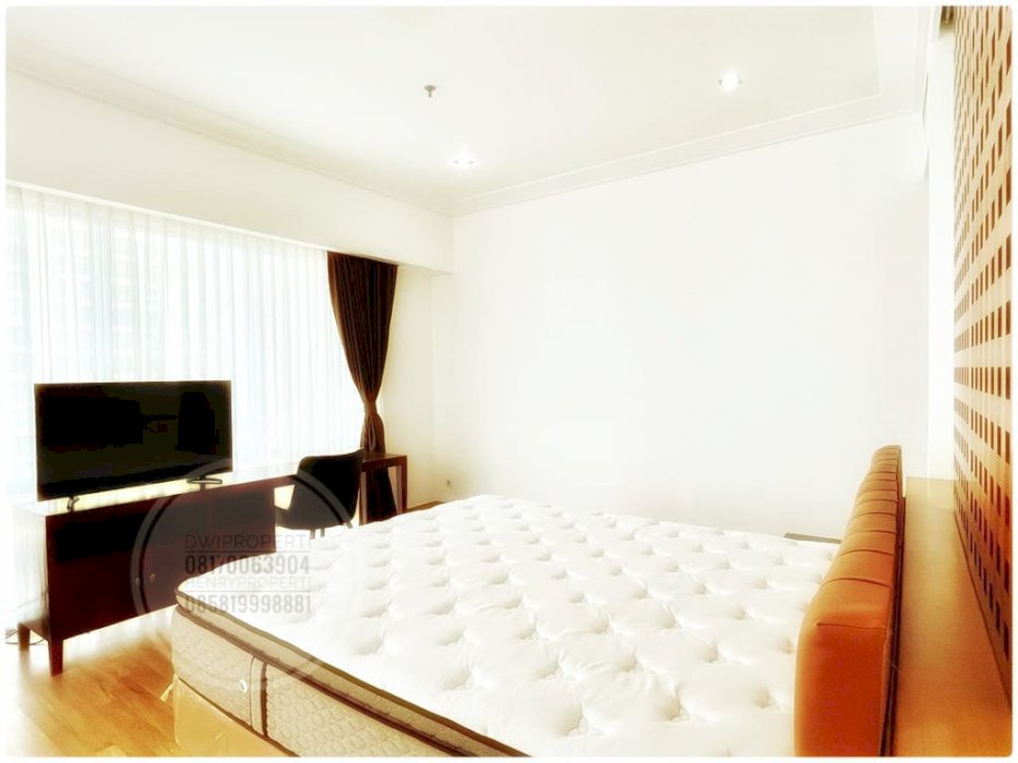 Pakubuwono Residence Dijual Cepat Best Price 2+1BR
