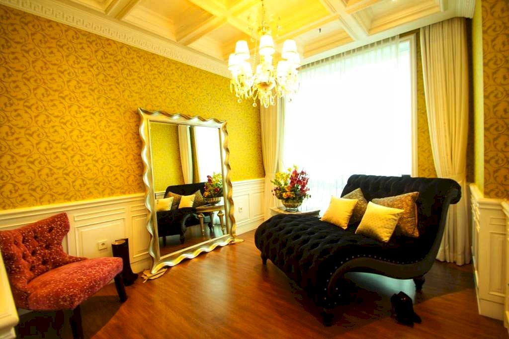 Pakubuwono Residence For Rent Best Unit 3BR Full Furnish Best View