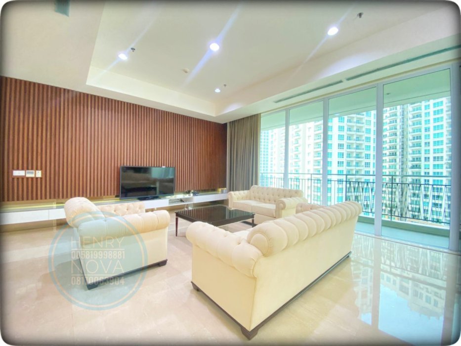 Disewa Pakubuwono Signature 4BR + 1 Study Mid Floor Best City View
