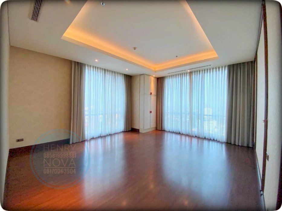 Disewa Pakubuwono Signature 4BR + 1 Study Mid Floor Best City View