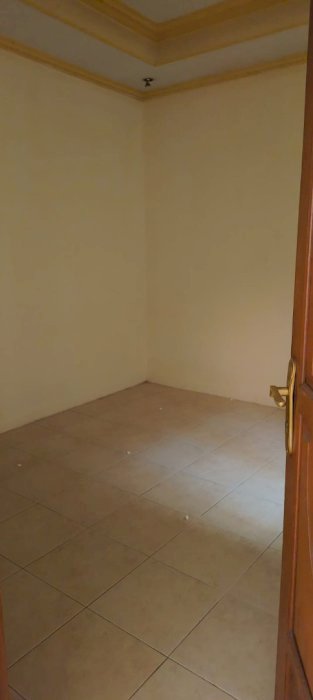 Rumah 1.5 lantai lebar 9m tidak banjir dan dekat fasum2
