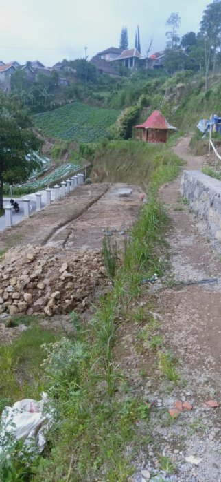 TANAH LUAS STRATEGIS DEKAT JALAN RATA SOLO,SELO BOROBUDUR JAWA TENGAH