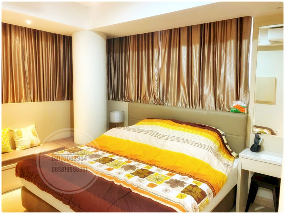 Gold Coast Apartment 2BR Full Furnish Lantai Tengah Best Sea View