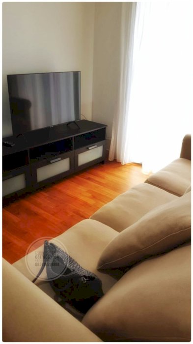 sewa Gold Coast Apartment 2BR Full Furnish Lantai Tengah Best Sea View