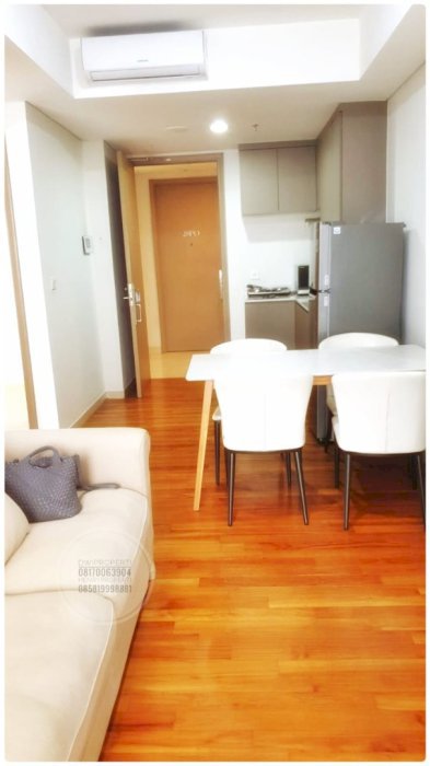 sewa Gold Coast Apartment 2BR Full Furnish Lantai Tengah Best Sea View