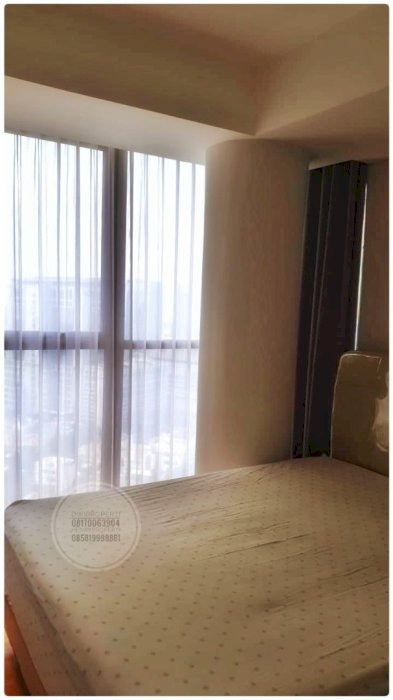 sewa Gold Coast Apartment 2BR Full Furnish Lantai Tengah Best Sea View