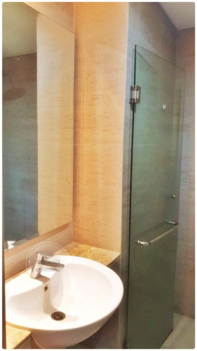 sewa Gold Coast Apartment 2BR Full Furnish Lantai Tengah Best Sea View