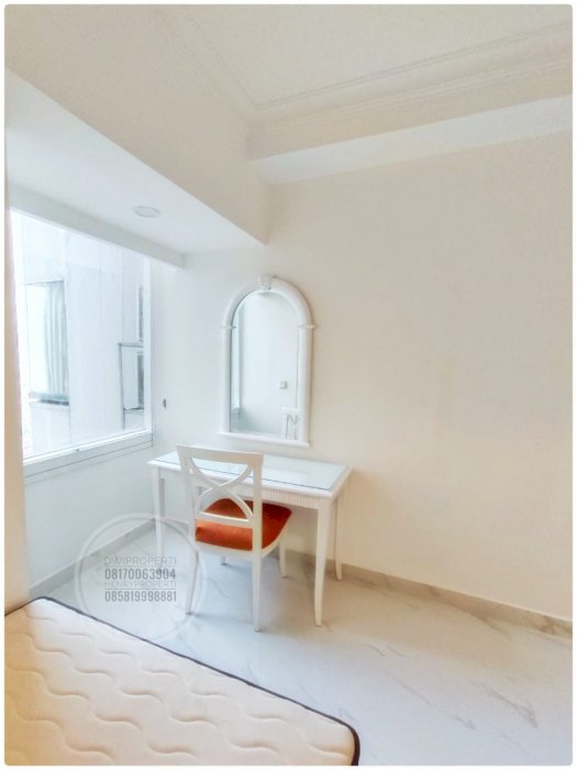 Dijual Taman Anggrek Condominium Unit Renov 2+1BR Best City
