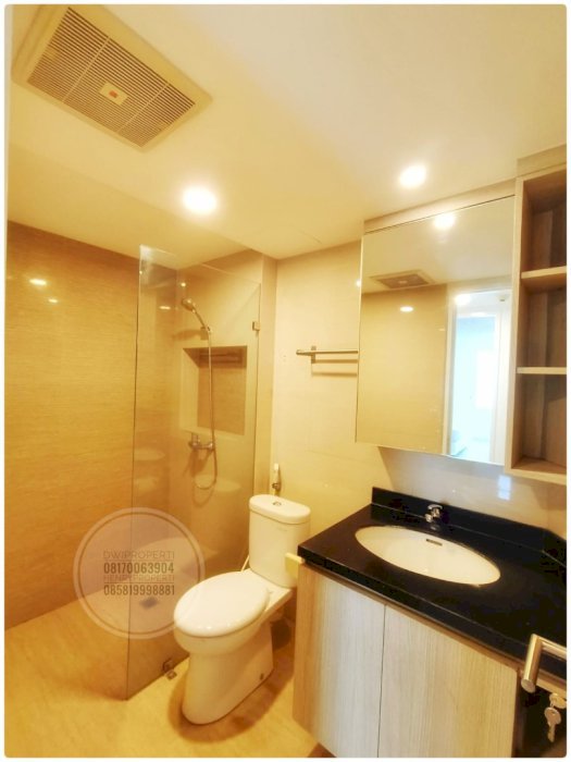 Dijual Taman Anggrek Condominium Unit Renov 2+1BR Best City
