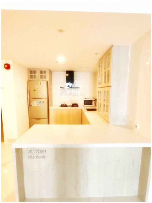 Dijual Taman Anggrek Condominium Unit Renov 2+1BR Best City