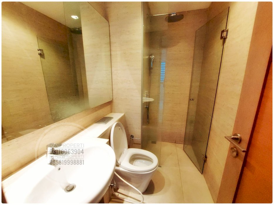 Dijual Taman Anggrek Residence BEST VIEW 2 BR Harga Terbaik