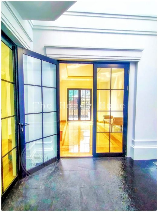 Dijual Rumah Luxury Brand New 2 Lt American Style