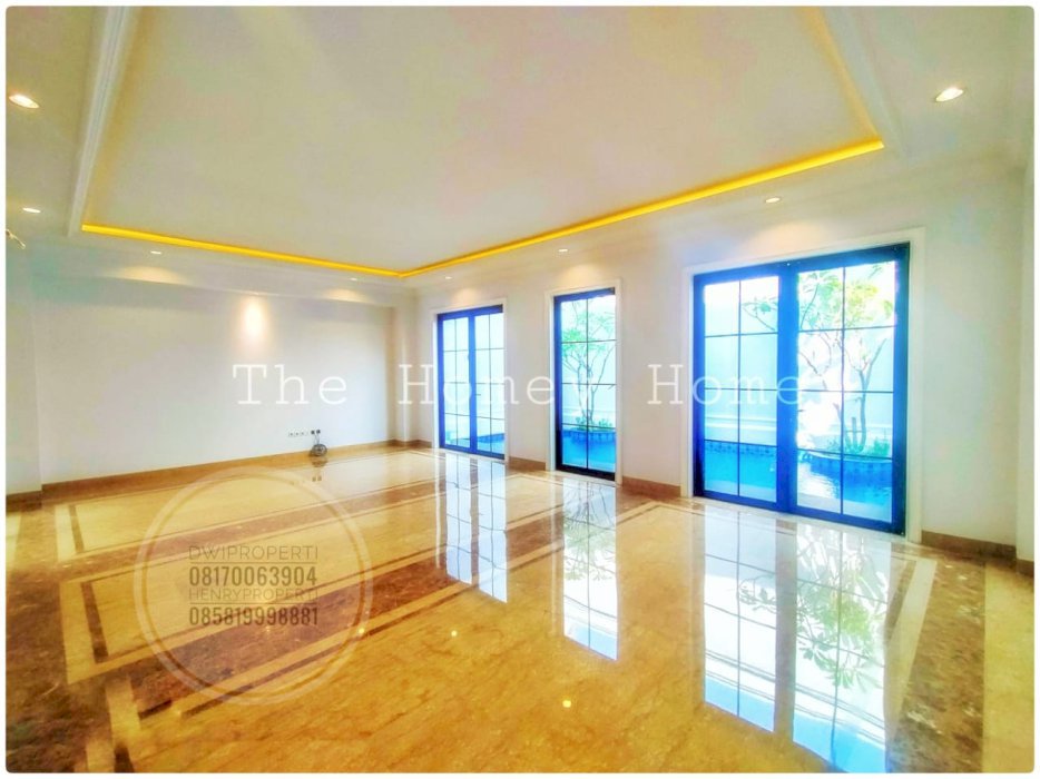 Dijual Rumah Luxury Brand New 2 Lt American Style