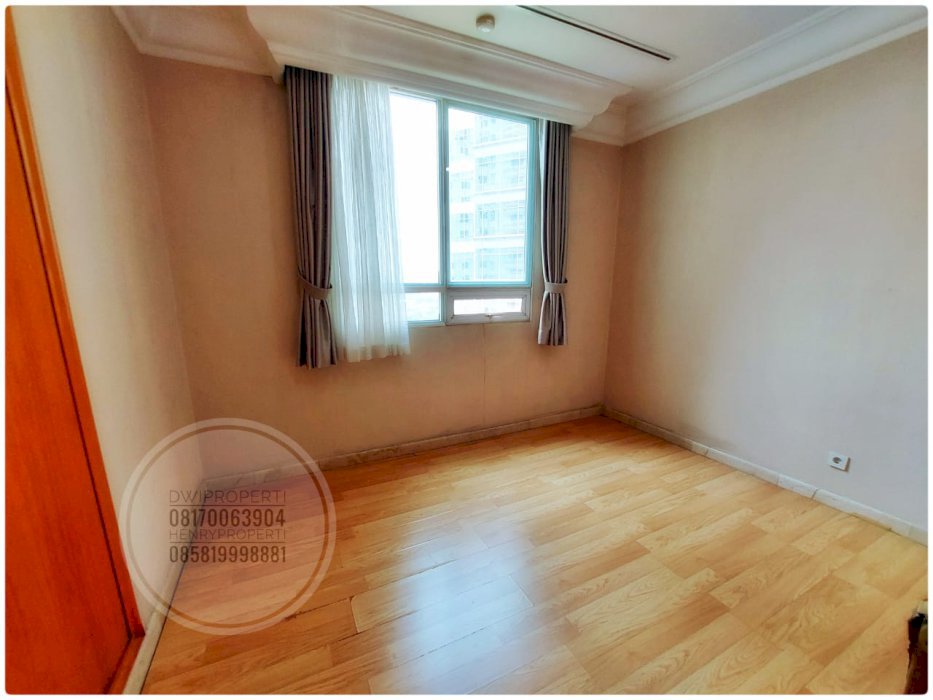 Disewa Apt. Simpruk Teras Unit 2+1BR Mid Floor City View