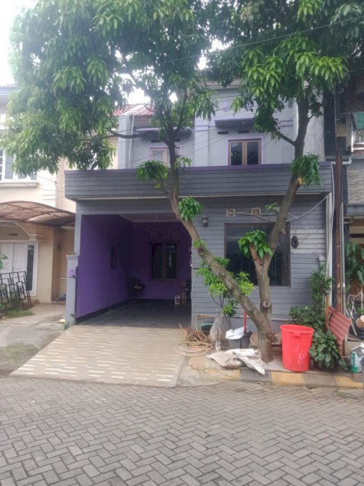 Rumah 2 lantai komplek cluster