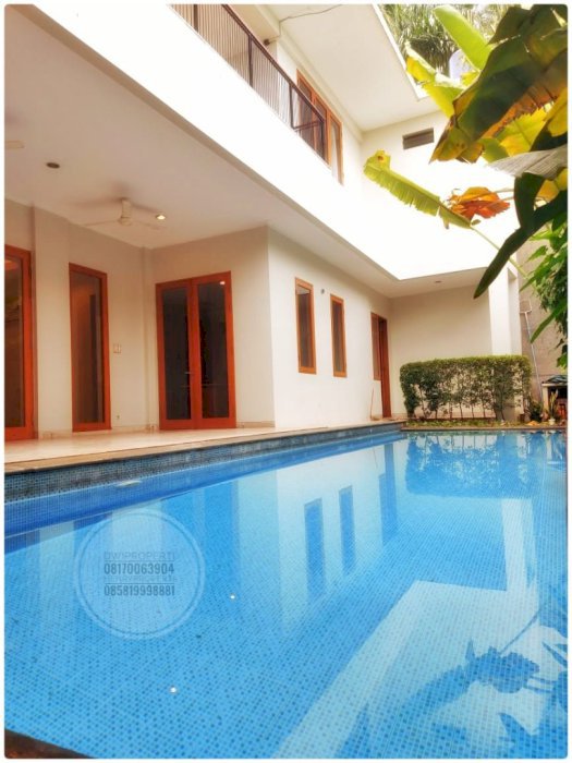 Dijual Rumah TURUN HARGA!!! Di KEMANG JAKARTA SELATAN MODERN TROPIS