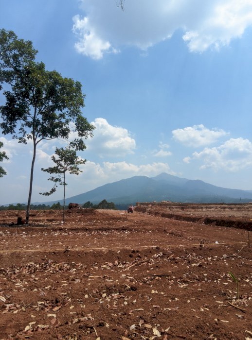 Tanah gunungpati view pegunungan