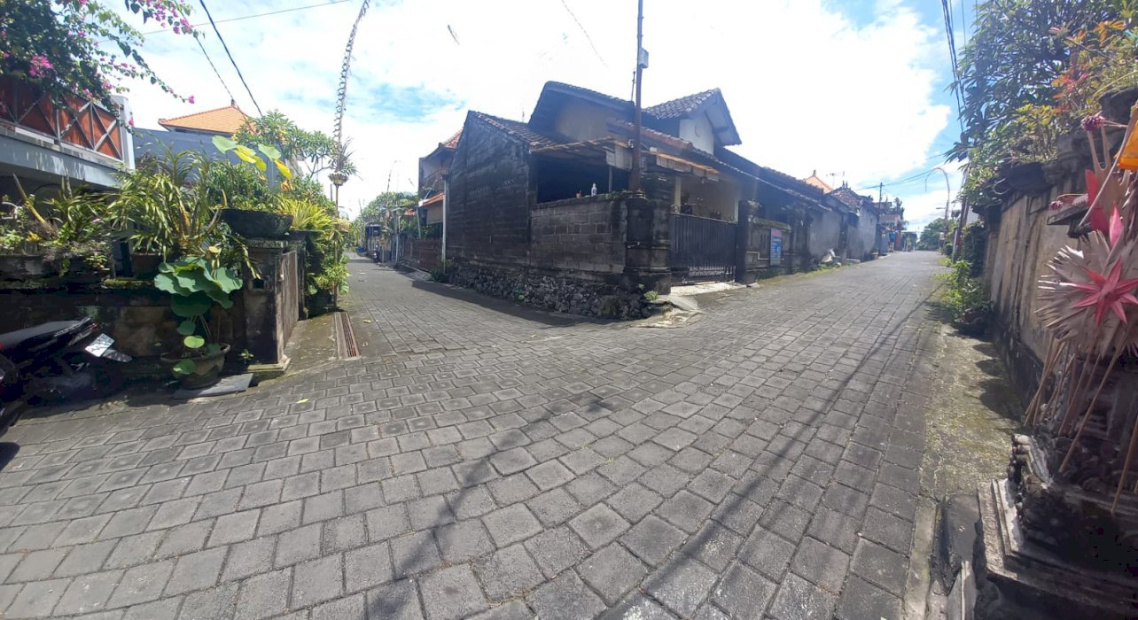 Rumah siap huni dan murah dalam perumahan