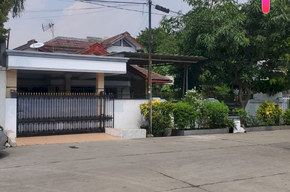 Jual Rumah Asri di Jakarta Timur
