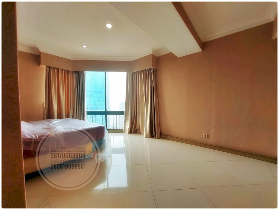 SEWA TAMAN ANGGREK UNIT 2+1BR FASILITA LENGKAP HIGH FL