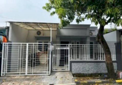 Rumah terawat dan siap huni Di Wisma Lidah Kulon